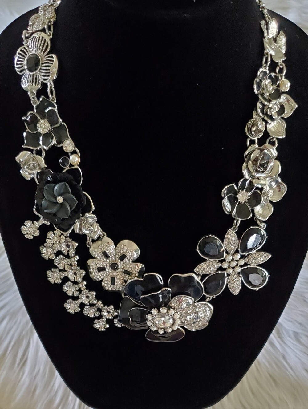 White House Black Market Black Silver Floral Rhinestone Pearl Statement Necklace